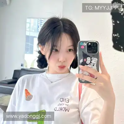 滑璇鸣